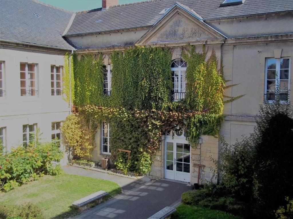 Logis Des Grands Chapeaux Μπαγιέ Εξωτερικό φωτογραφία